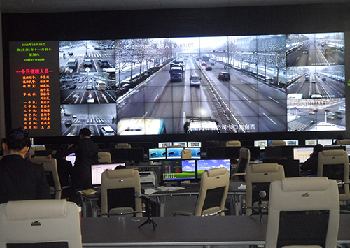 工業級拚接屏廠家怎麽選？