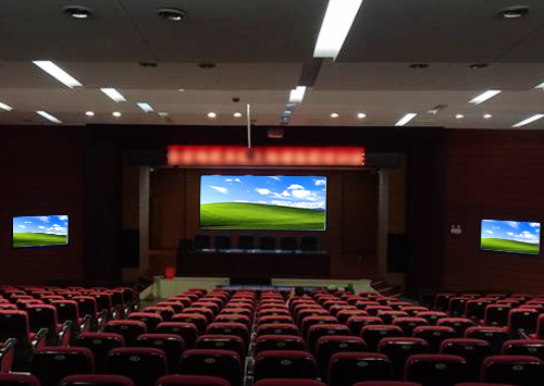 會議室用什麽屏幕好？